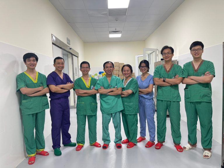 Đem hạnh phúc đến cho bệnh nhân 6 Đoàn y bác sĩ Huế tại Sơn La