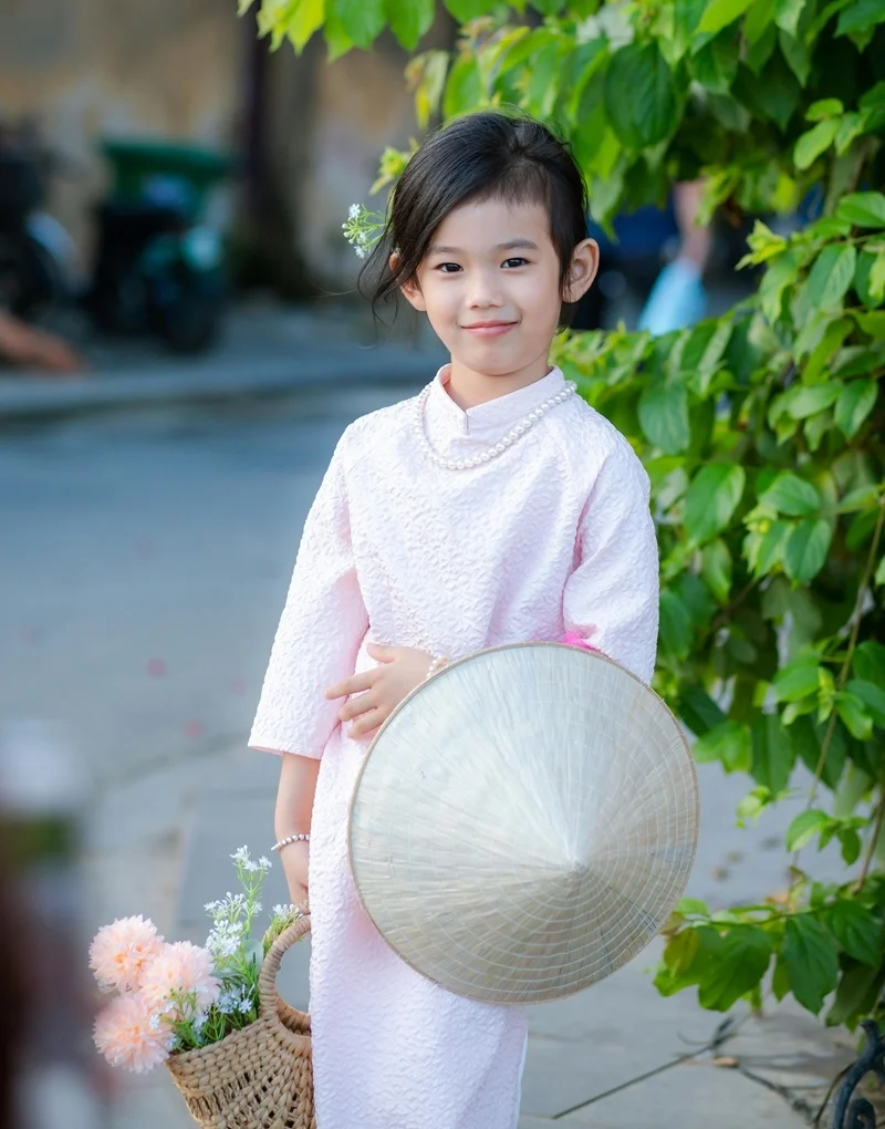 Nâng chân mày