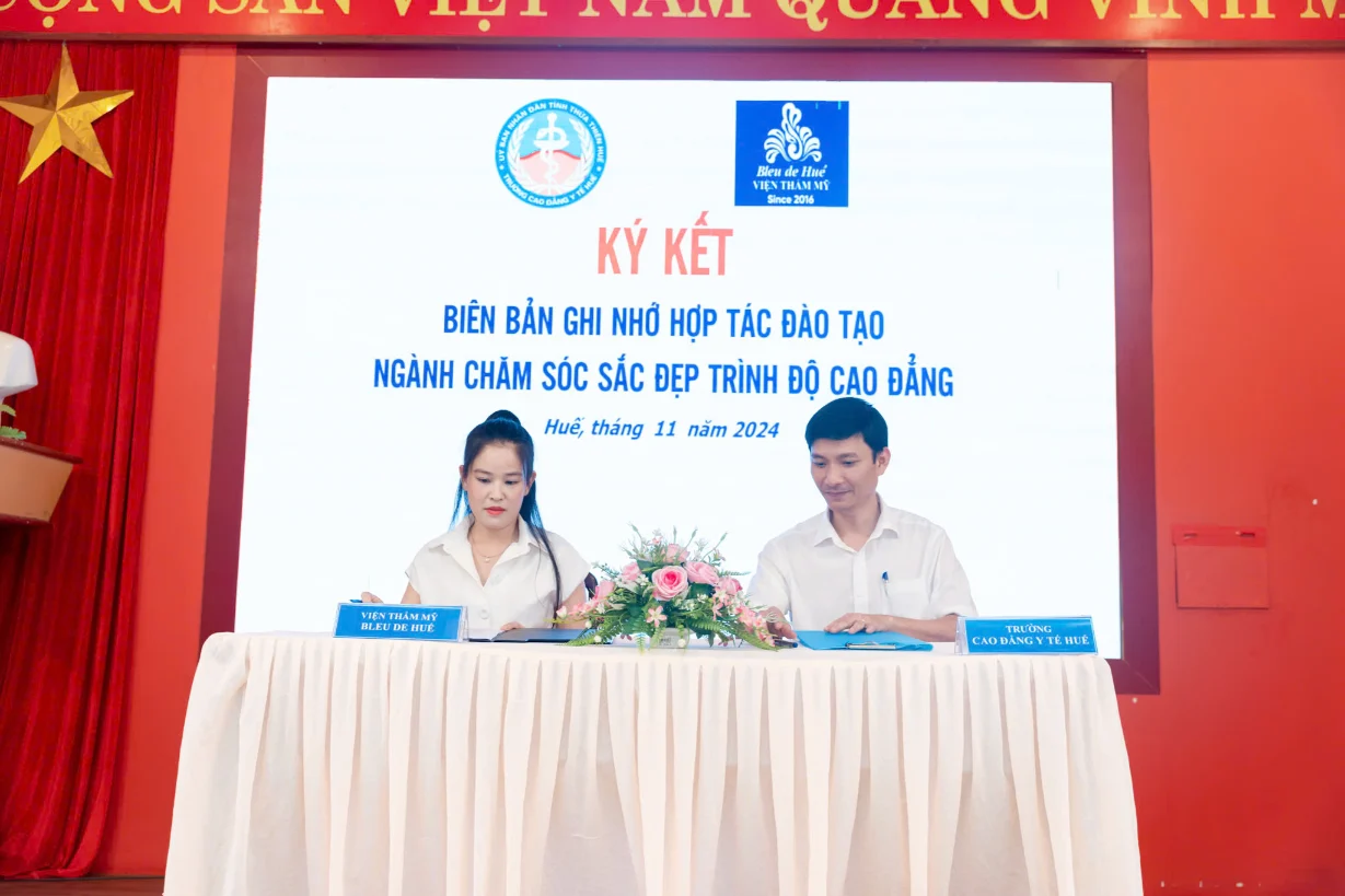 Viện Thẩm mỹ Blue de Hue' hợp tác đào tạo với Trường Cao đẳng Y tế Huế