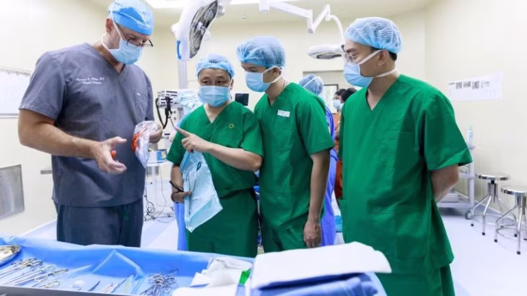 Tuần lễ Phẫu thuật tạo hình-vi phẫu 2026” tại Huế