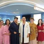ReSurge mang "Tuần lễ Phẫu thuật Tạo hình - Vi phẫu" trở lại Huế vào tháng 9/2026 1 Tiến sĩ Trung Hậu và bệnh nhân được tái tạo vú trong Tuần lễ